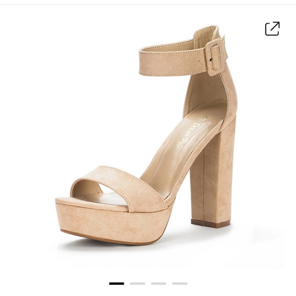 Nude suede chunky heels - Picture 3 of 5